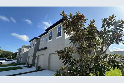 615 Lake Shore Parkway, Davenport, FL 33896 - Photo 1