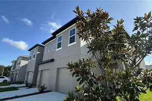 615 Lake Shore Pkwy, Davenport, FL 33896 - Photo 1