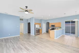 2701 Bellewater Pl, Oviedo, FL 32765 - Photo 9