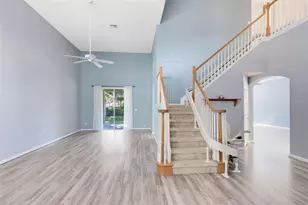 2701 Bellewater Pl, Oviedo, FL 32765 - Photo 3