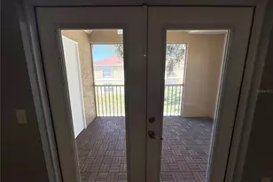 9481 Highland Oak Dr, Tampa, FL 33647 - Photo 15