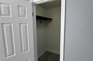 9481 Highland Oak Dr, Tampa, FL 33647 - Photo 13