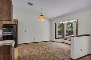 624 Hull Island Dr, Oakland, FL 34787 - Photo 5