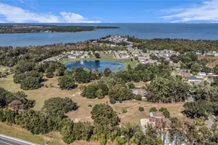 624 Hull Island Dr, Oakland, FL 34787 - Photo 31