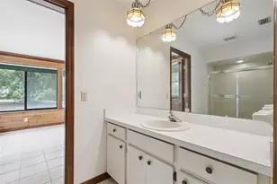 624 Hull Island Dr, Oakland, FL 34787 - Photo 33