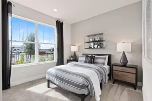 3222 Ellsworth Ave, Davenport, FL 33837 - Photo 5