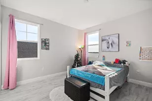 359 Blue Cypress Dr, Groveland, FL 34736 - Photo 29