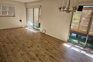 100 Sweetgum Woods Ct, Deltona, FL 32725 - Photo 9