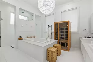 11618 Vinci Dr, Windermere, FL 34786 - Photo 21