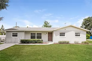 690 Wells St, Apopka, FL 32712 - Photo 1