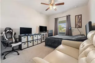 2450 Standing Rock Cir, Oakland, FL 34787 - Photo 19