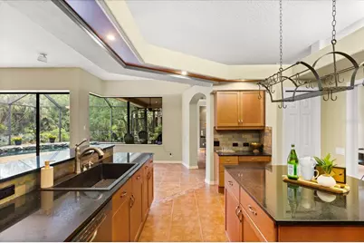 622 W Palm Valley Drive, Oviedo, FL 32765 - Photo 11