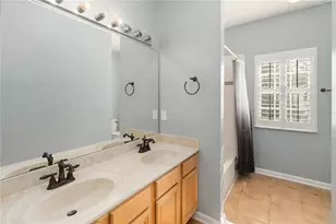 8719 Silk Bay Pl, Orlando, FL 32827 - Photo 19