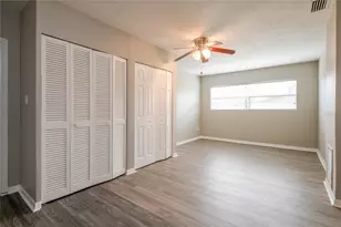 610 Charlotte Ave, Tarpon Springs, FL 34689 - Photo 5