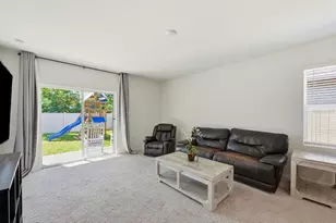 2033 Twin Flower Ln, Sanford, FL 32771 - Photo 7