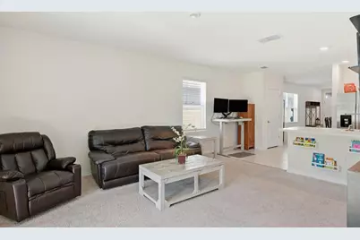 2033 Twin Flower Lane, Sanford, FL 32771 - Photo 9