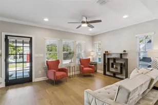 210 Hibiscus Ct, Orlando, FL 32801 - Photo 7