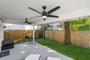 210 Hibiscus Ct, Orlando, FL 32801 - Photo 39