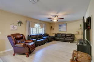 121 W Fiesta Key Loop, Deland, FL 32720 - Photo 17