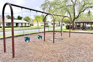 530 Park Ave, Umatilla, FL 32784 - Photo 25