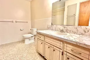 530 Park Ave, Umatilla, FL 32784 - Photo 11