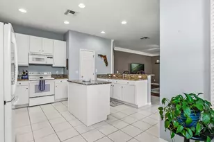 4030 Evander Dr, Orlando, FL 32812 - Photo 11