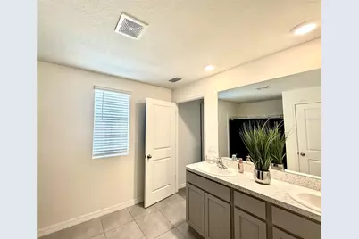 3727 Capri Coast Drive, Plant City, FL 33565 - Photo 15