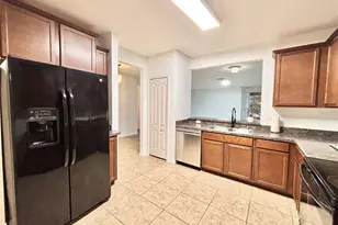 3025 Patterson Groves Dr, Haines City, FL 33844 - Photo 9