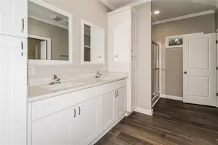 5430 Rose Ave, Orlando, FL 32810 - Photo 9