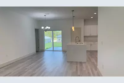 1388 SW Breezy Point Drive, Dunnellon, FL 34431 - Photo 5