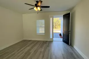 8292 N Pitcairn Way, Citrus Springs, FL 34434 - Photo 7