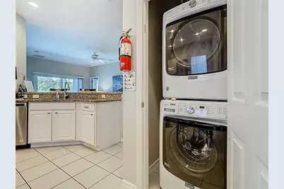 16658 Lazy Breeze Loop, Clermont, FL 34714 - Photo 13