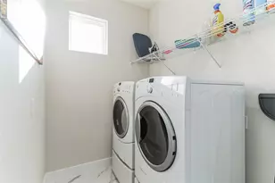 18721 Reynolds Pkwy, Orlando, FL 32833 - Photo 27