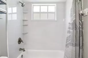 2013 Royal Bay Blvd, Kissimmee, FL 34746 - Photo 23