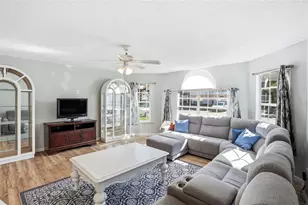 2013 Royal Bay Blvd, Kissimmee, FL 34746 - Photo 11