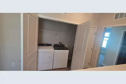 1001 Caroline Street #1-01, Tavares, FL 32778 - Photo 11