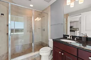 101 S Eola Dr, Orlando, FL 32801 - Photo 25