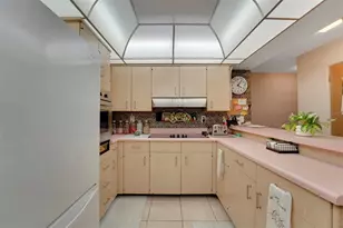 7001 Skylane Dr, Orlando, FL 32819 - Photo 19