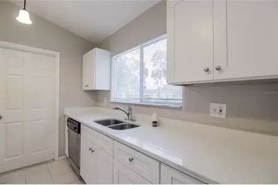 5353 Pale Horse Drive, Orlando, FL 32818 - Photo 5