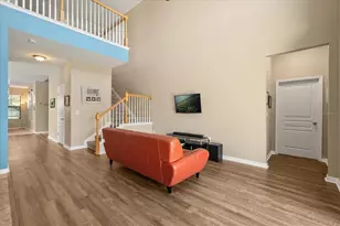 919 La Terraza Lane, Kissimmee, FL 34744 - Photo 5