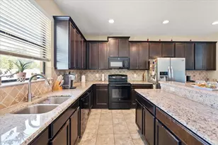 919 La Terraza Lane, Kissimmee, FL 34744 - Photo 11