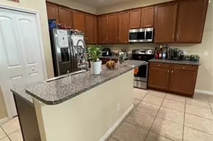 13855 Pickett Reserve Ct, Orlando, FL 32826 - Photo 9