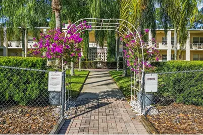 225 E New Hampshire Street #14, Orlando, FL 32804 - Photo 9