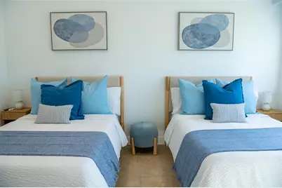 1010 Joyce Court, Venice, FL 34293 - Photo 17