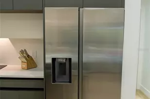 1010 Joyce Ct, Venice, FL 34293 - Photo 31