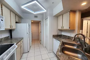 712 Crest Pines Dr, Orlando, FL 32828 - Photo 5