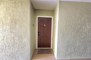 712 Crest Pines Dr, Orlando, FL 32828 - Photo 1