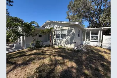 1775 New Hampshire Avenue NE, Saint Petersburg, FL 33703 - Photo 3