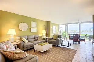 6200 Flotilla Dr, Holmes Beach, FL 34217 - Photo 17