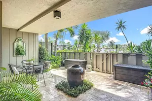 6200 Flotilla Dr, Holmes Beach, FL 34217 - Photo 3